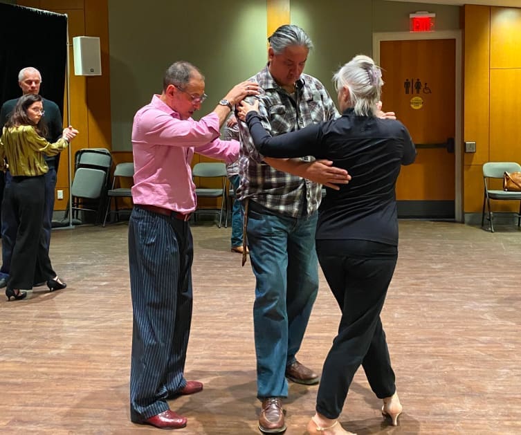 Beginner Tango Classes